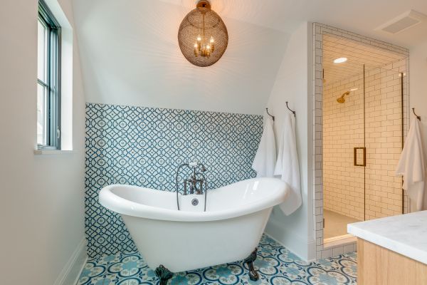 Clawfoot Tub Installation in Charlestown